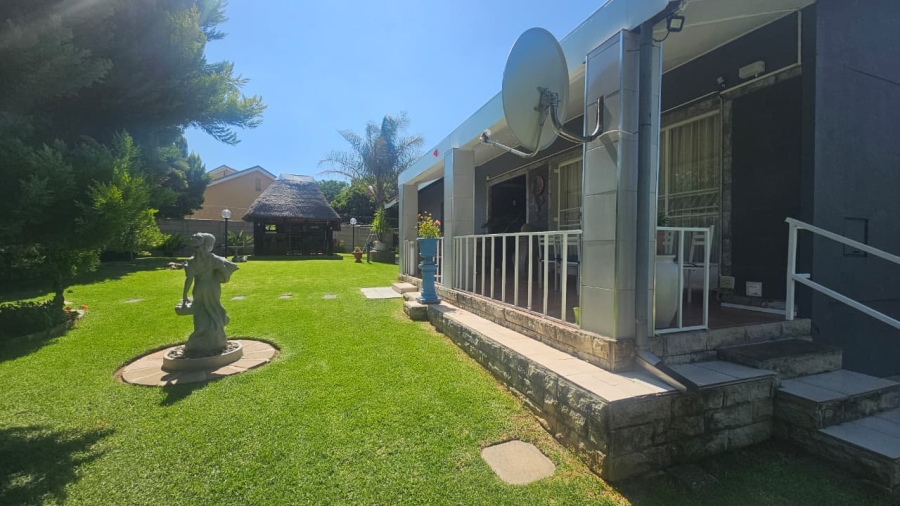 3 Bedroom Property for Sale in Lakeview Free State